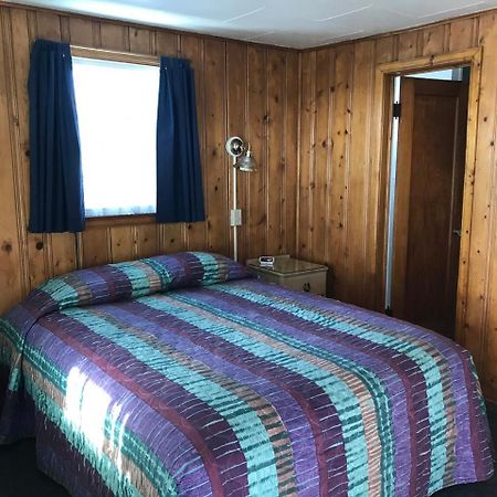 Trail Riders Motel Granby Esterno foto