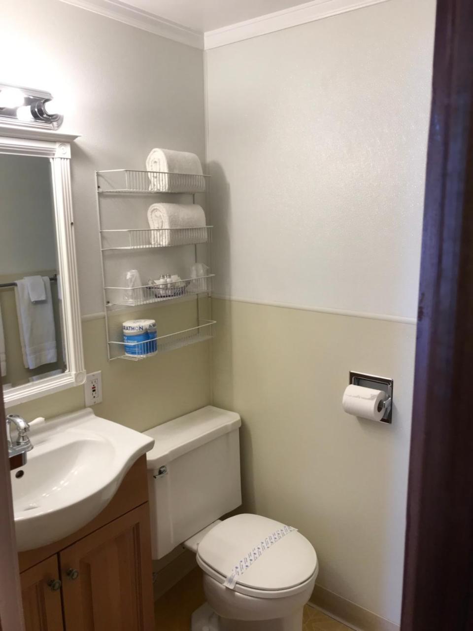 Trail Riders Motel Granby Esterno foto