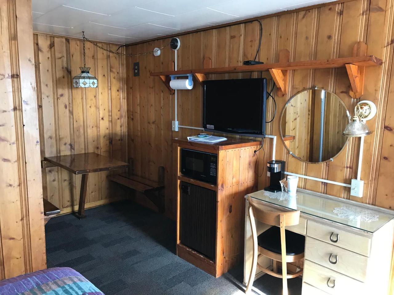 Trail Riders Motel Granby Esterno foto